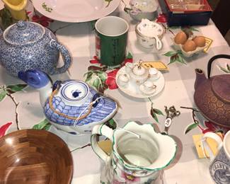 4910 Unit ~ Items Located In The Kitchen