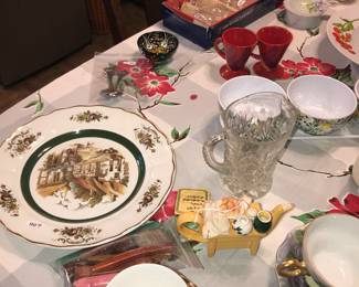 4910 Unit ~ Items Located In The Kitchen