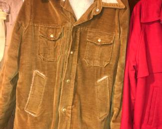 Items Located In The 4912 A Unit Hallway & Closet