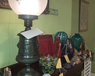 Items Located In The 4912 A 1st Bedroom