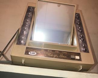 Items Located In The 4912 A Hallway & Closet