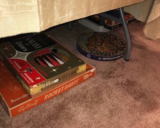 4912 Unit ~ Items Located In The Bed Room