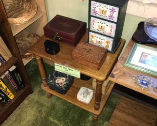 4910 Unit ~ Items Located In The Bed Room