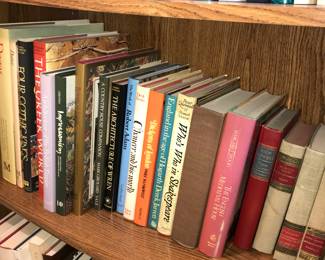 4912 Unit ~ Items Located In The Living Room