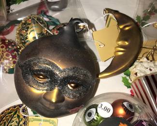 4912 Unit ~ Items Located In The Bed Room