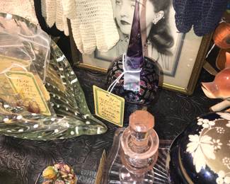 Items Located In The 4912 A 1st Bedroom