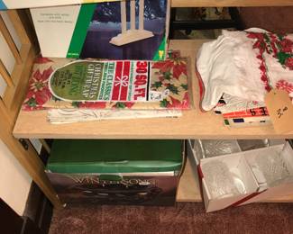 4912 Unit ~ Items Located In The Bed Room