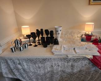 Josef Hoffman Augarten B&W Porcelain Mocha Melon 3 pc Tea Set