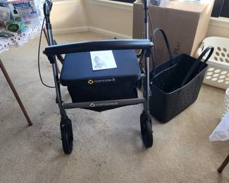 COMODITA Extra Wide Rolling Walker with seat