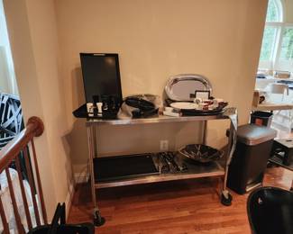 Restaurant/Industrial Working Table, Kitchenware