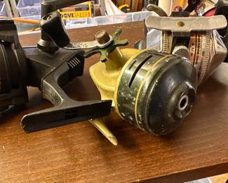 Shakespeare Pfluger Zebco condor Kmart Shimano