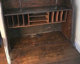 Vintage drop, front Secretary.