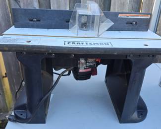 Craftsman router and table.
