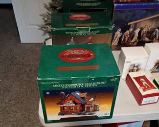 Department 56. Villages.