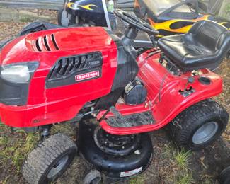 Craftsman riding lawn mower.