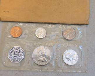 US Mint coin sets some silver. lots of wheat pennies, proof sets, foreign coins, foreign paper money and more 