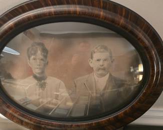 Vintage bubble glass picture frame.
