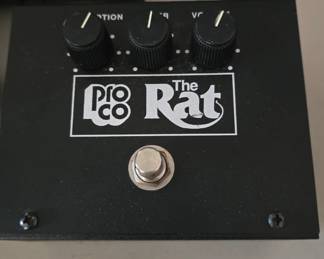 Vintage big box distortion pro co the rat 