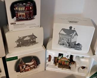 Department 56. Villages.