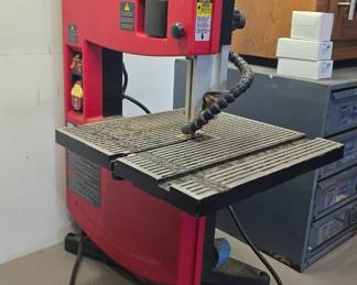 Skil tabletop bandsaw.