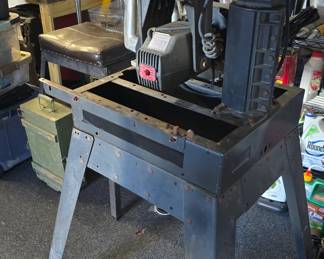 Craftsman Radial Arm Saw.
