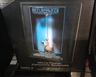 CODE 3 Star wars collection Limited edition movie poster. Collectible sculpture.