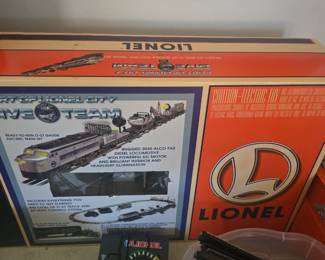Lionel. dive team. Train collection.