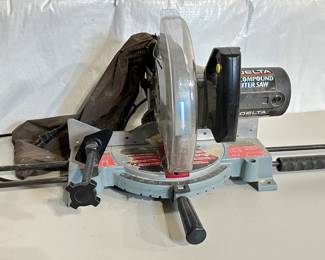 Delta 10" Compound Miter Saw