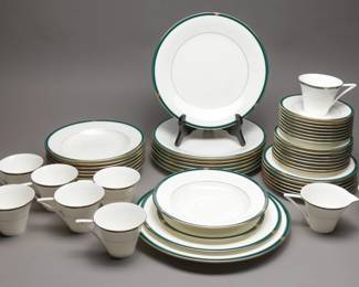 Mikasa Imperial Emerald Bone China Set, 51 Pieces