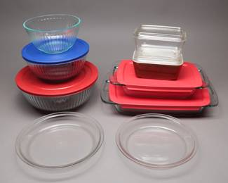 Pyrex Glass Set