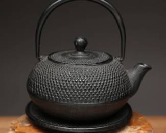 Japanese Nanbu Tekki Cast Iron Teapot