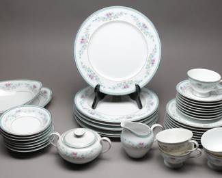 Harmony House Duchess Pattern China Set