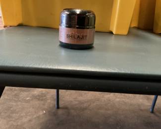 Full case of shilajet supplements