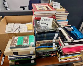 HISTORY AND REFERENCE ANTIQUE AND VINTAGE BOOKS.