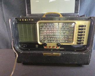 Vintage Zenith TransOceanic Portable Radio