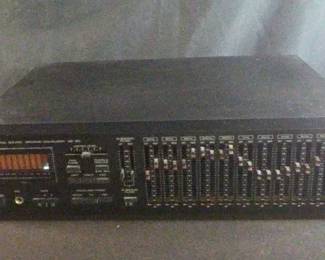 Yamaha Natural Spund Graphic Equalizer 