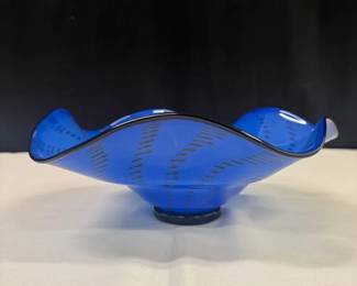 Hglund Artglass HandBlown Cobalt Blue Ruffle Bowl