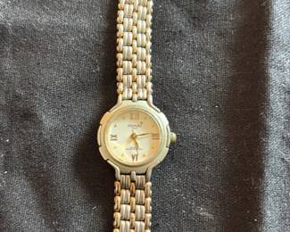 Mondia Women's Watch