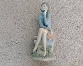 Lladro "Girl Reading" Porcelain Figurine