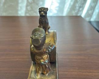 Quadruple Plate Napkin Ring Holder with Figures