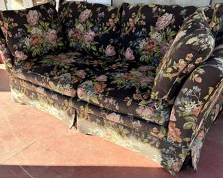 Not faded, sunlight on photo skirt.