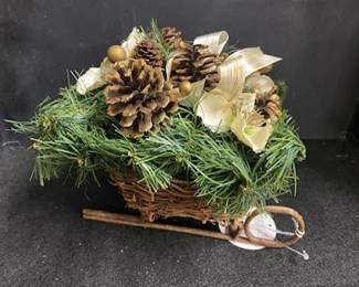 Sleigh w/Pinecones