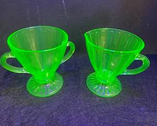 Hazel Atlas Cream & Sugar- Vaseline