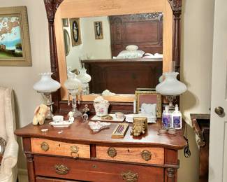 Victorian Dresser, matches bed