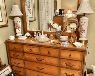 MCM Dresser