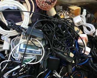 EAT344 - Mystery Lot Electronics