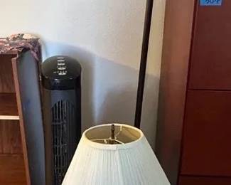 EAT320 - Lamps And Fan