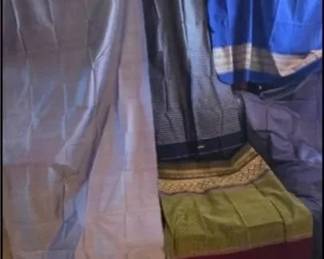 EAT280 - Scarf, Skirts and Sari