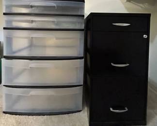 EAT356 - Filing Cabinet And Plastic Cabinet