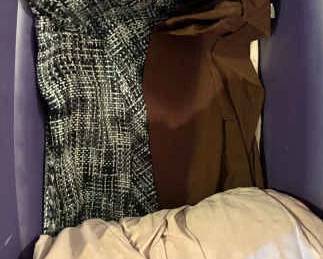 EAT024 Mystery Lot Of Clothes 